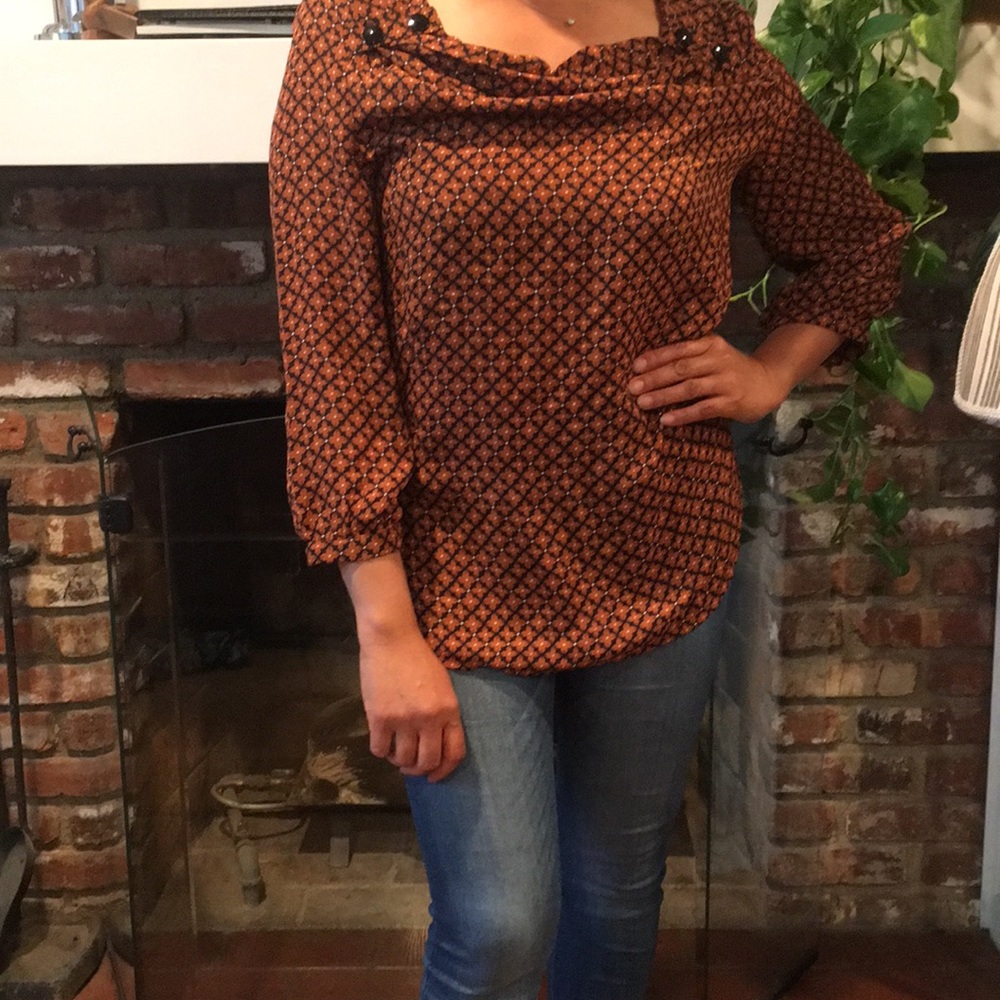 Elegant long sleeve shirt by TULLE